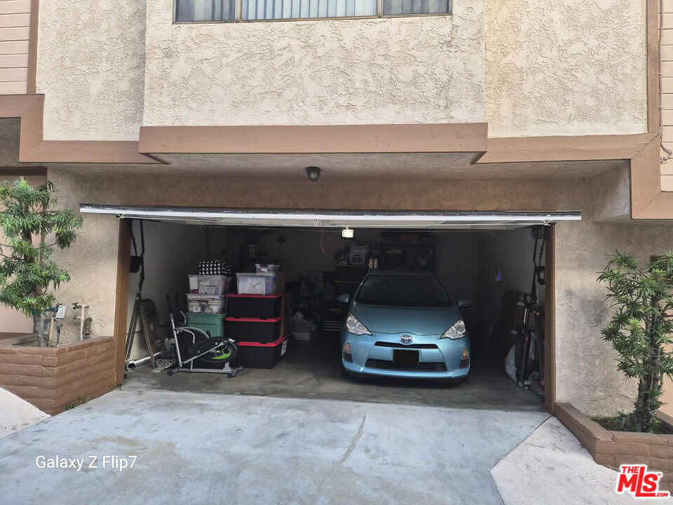 547 E Hazel St Unit: 13