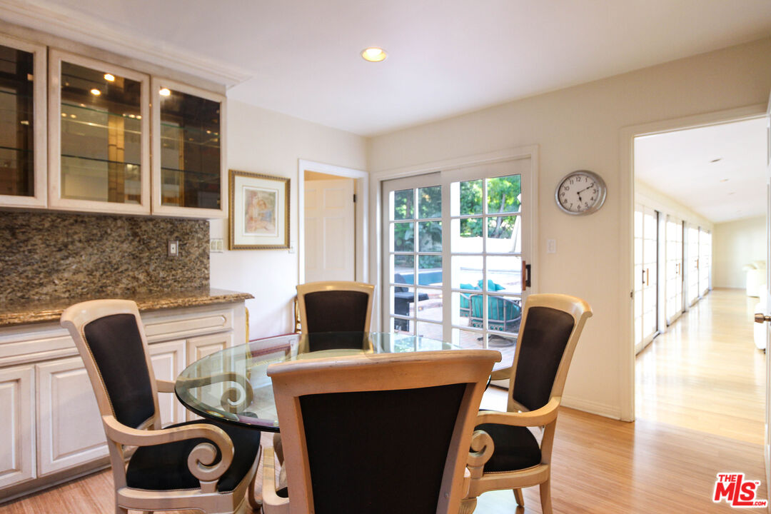 1148 COLDWATER CANYON DR