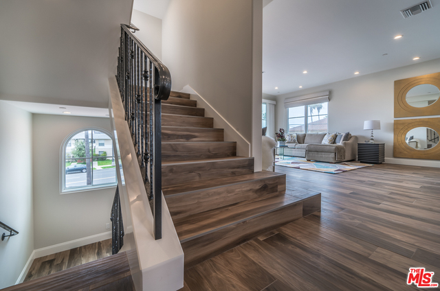 810 S Catalina A Ave Unit: A