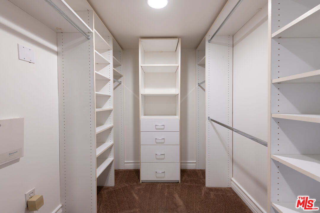 1353 N Fuller Ave Unit: PH7