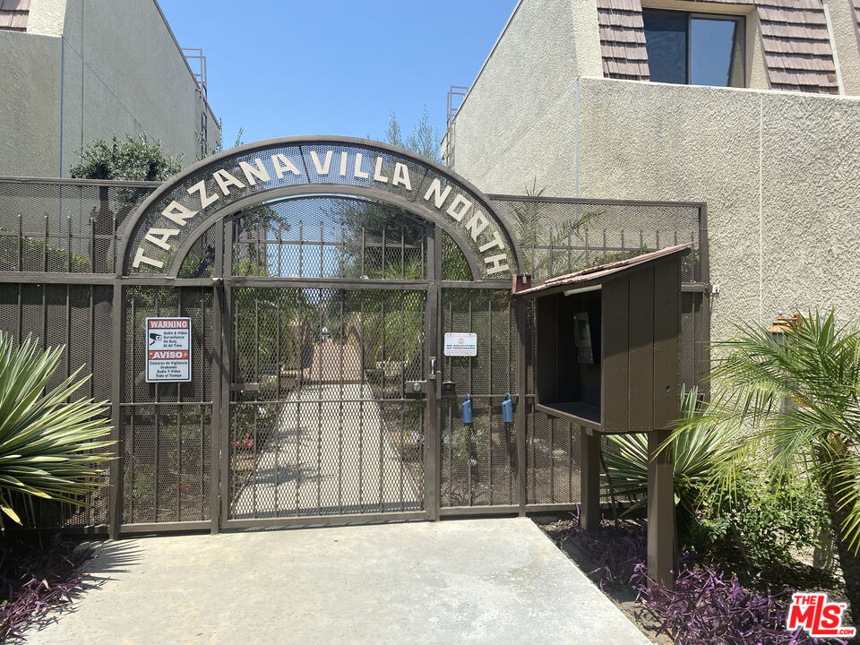 18417 Collins St Unit: A