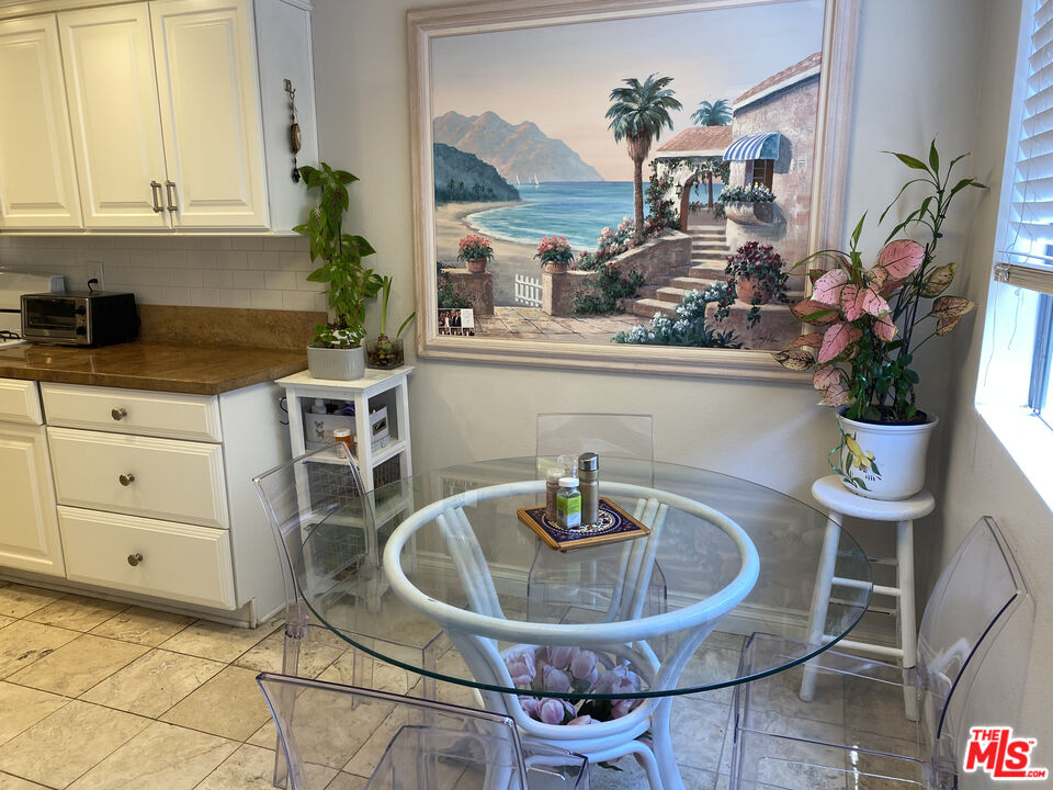 18417 Collins St Unit: A