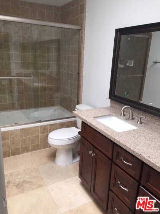 1250 S CORNING ST Unit: 2