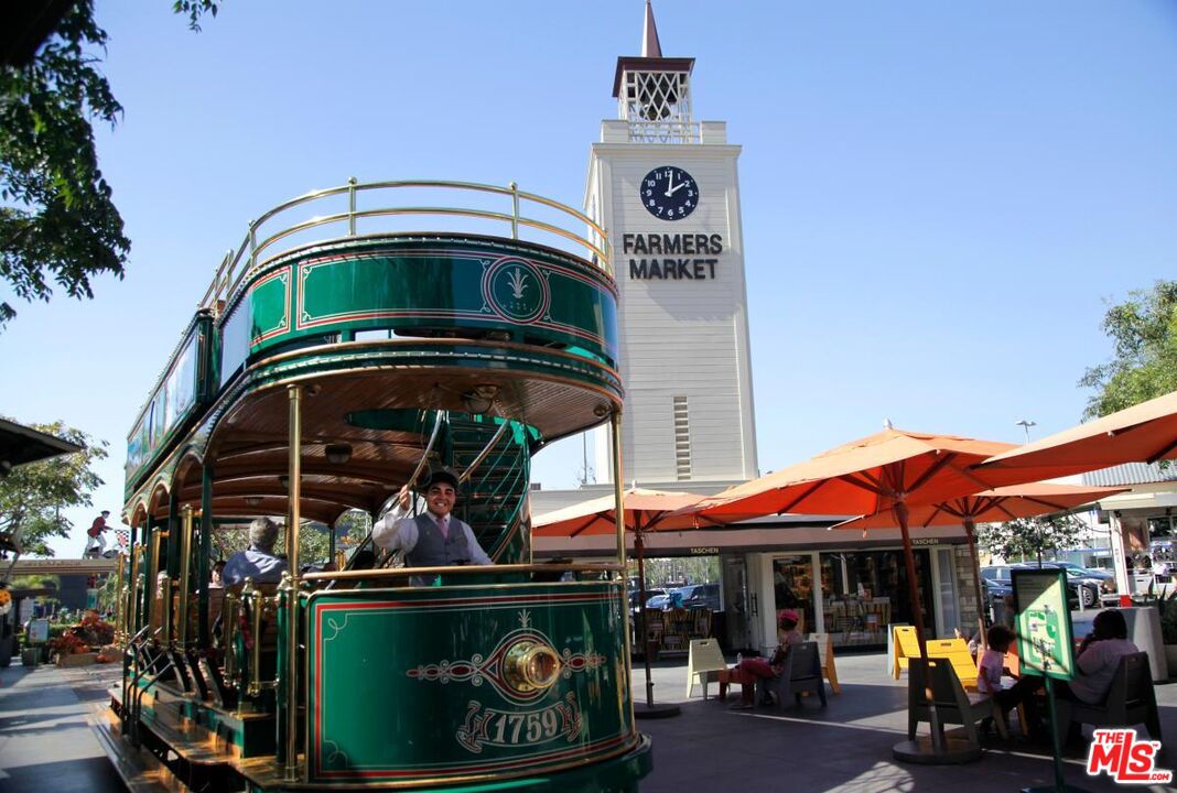 1025 S Sherbourne Dr Unit: 4