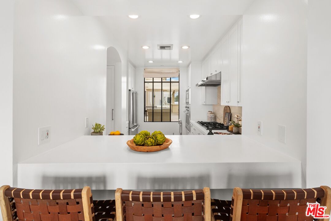 11847 Gorham Ave Unit: 406