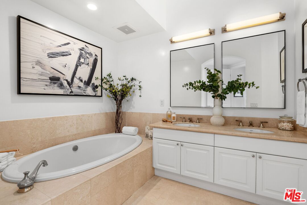 11847 Gorham Ave Unit: 406