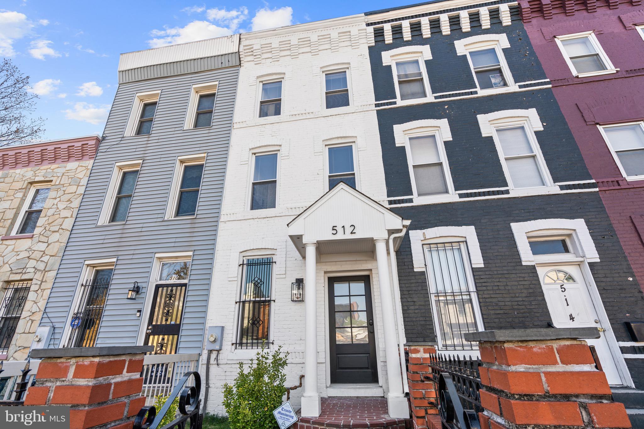 512 R St NW