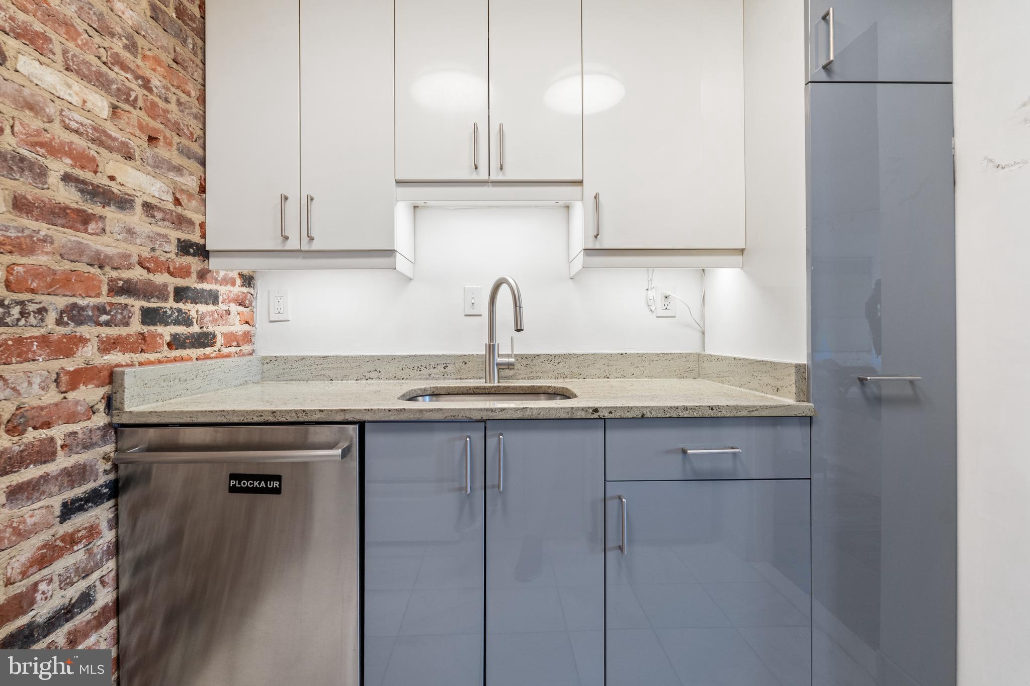 1810 California St NW #302