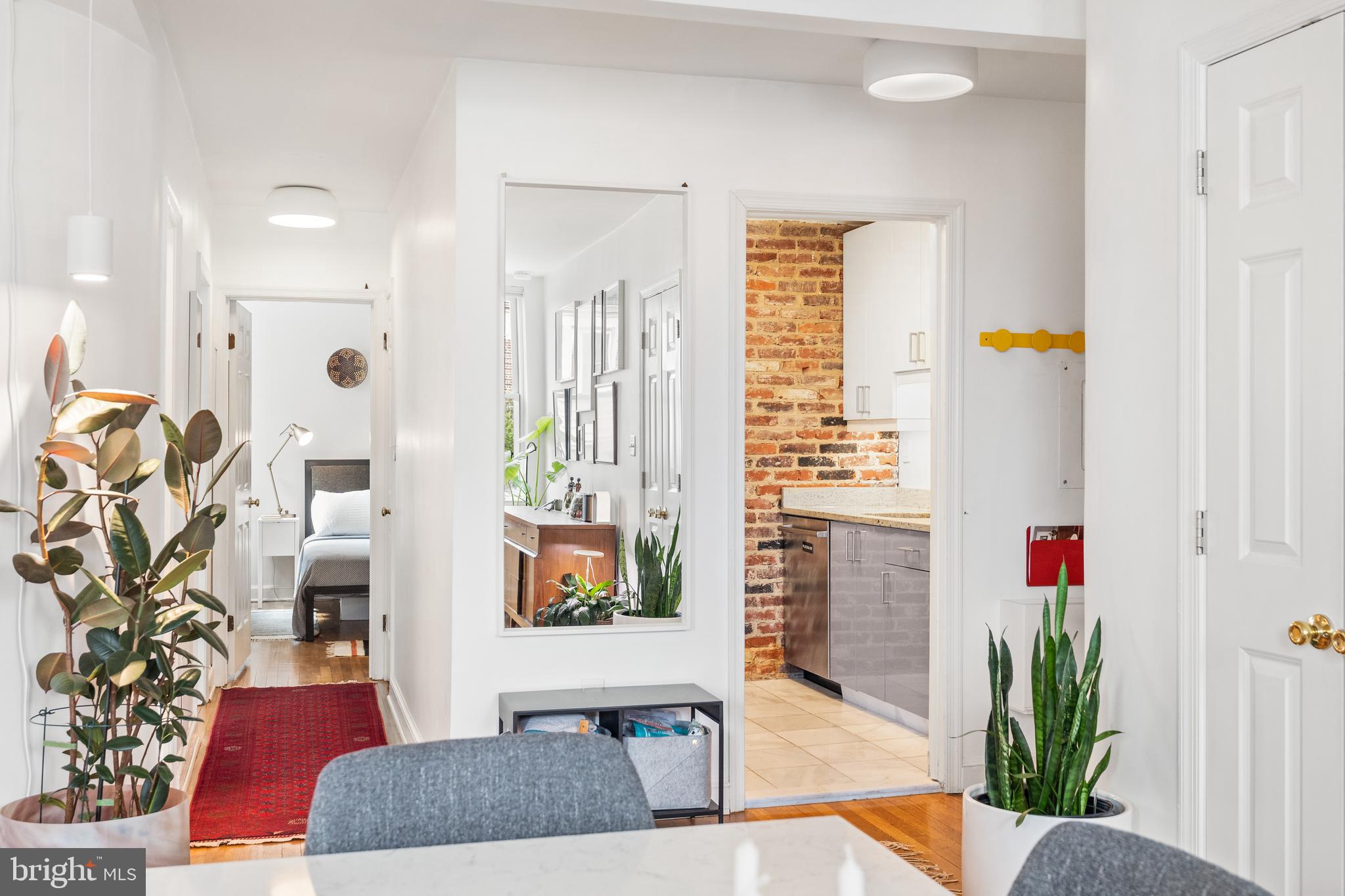 1810 California St NW #302