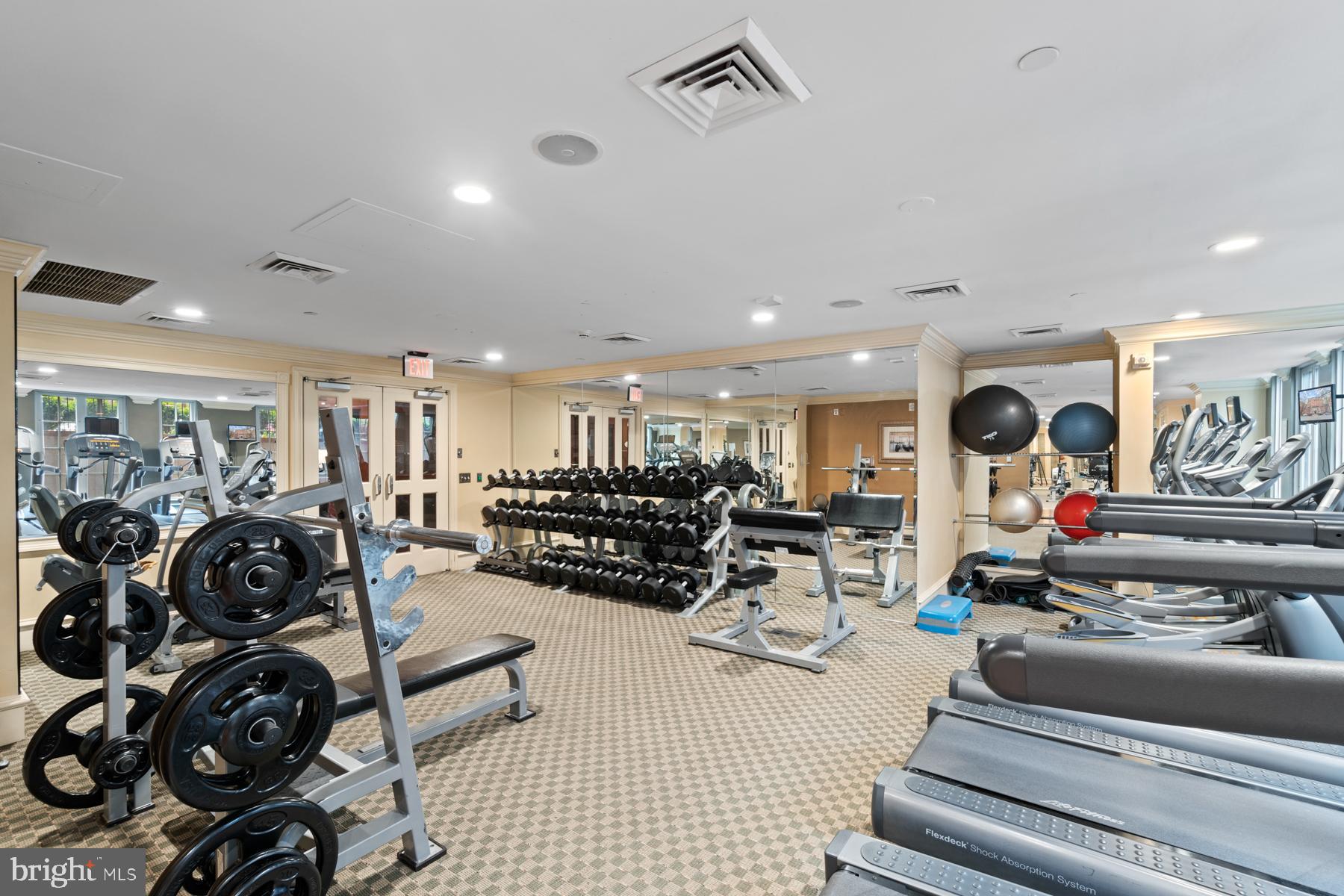 1441 Rhode Island Ave NW #402