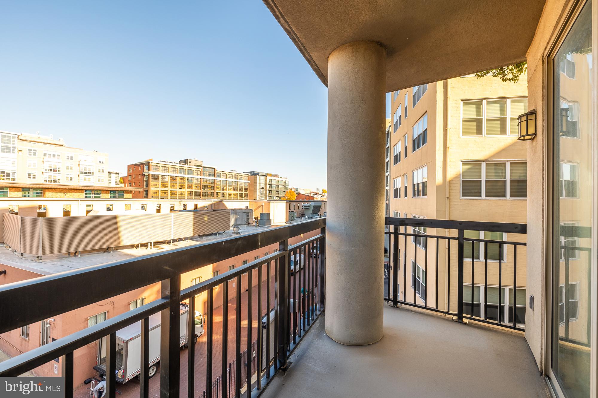 1441 Rhode Island Ave NW #402