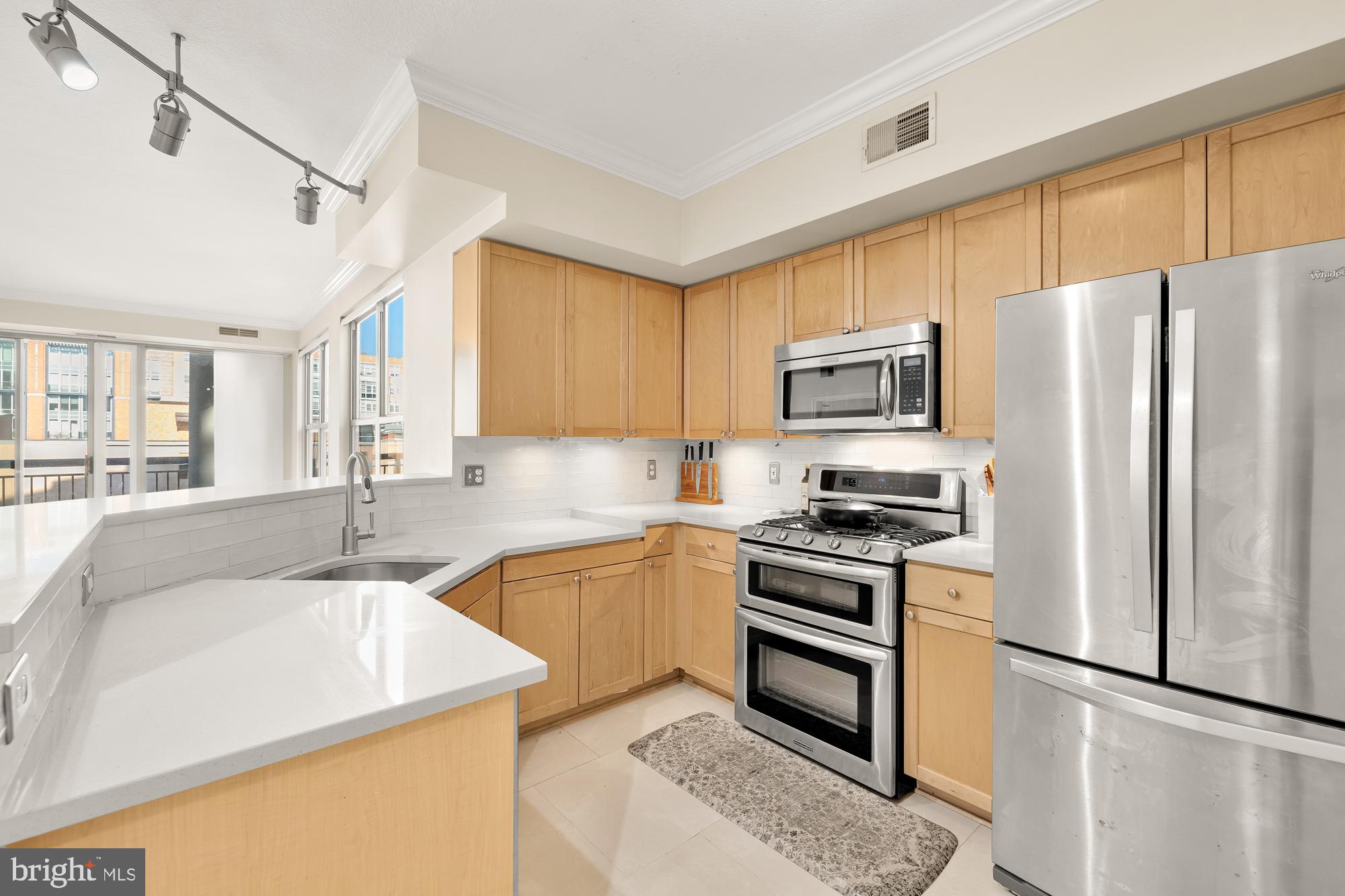 1441 Rhode Island Ave NW #402