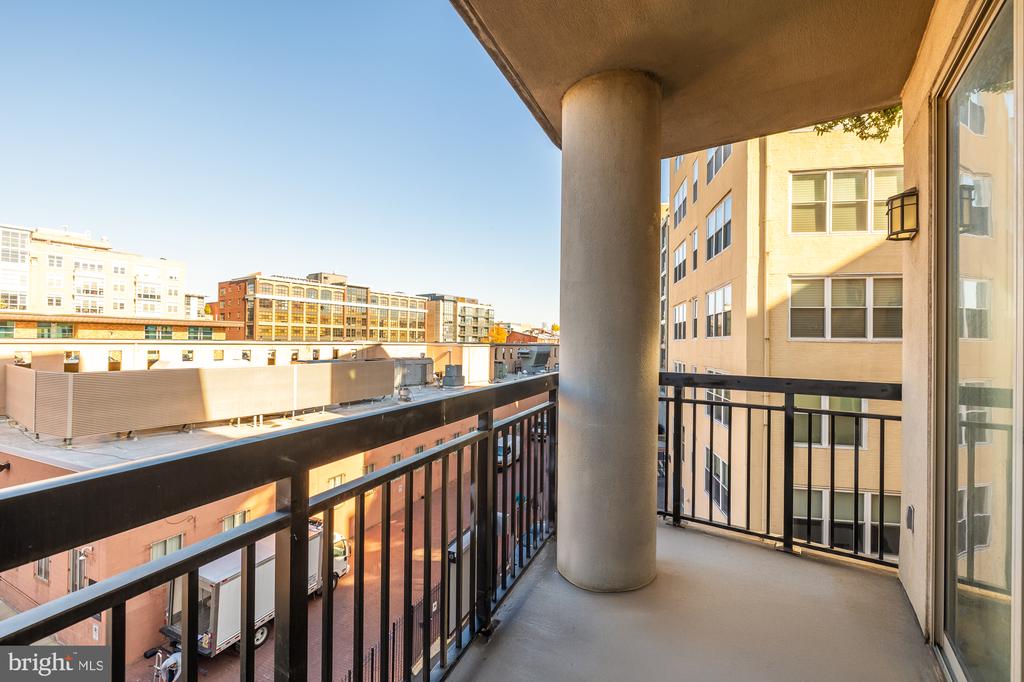 1441 Rhode Island Ave NW #402