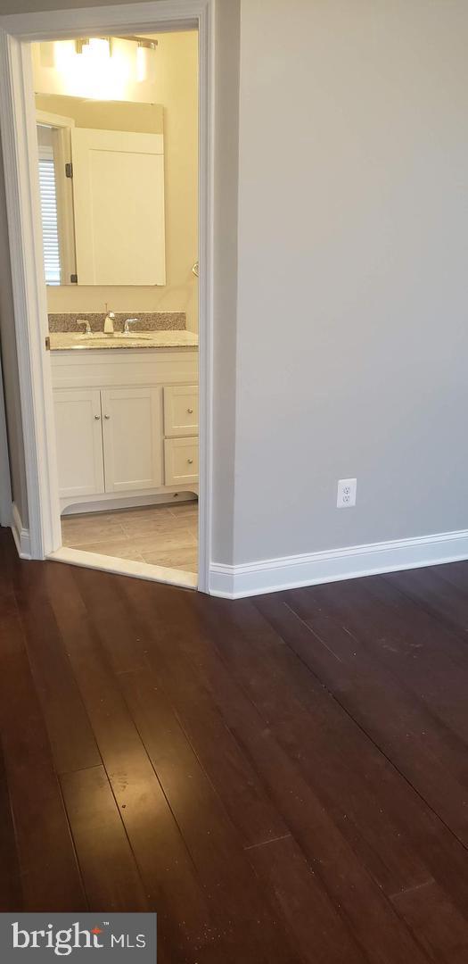 1103 MORSE STREET NE