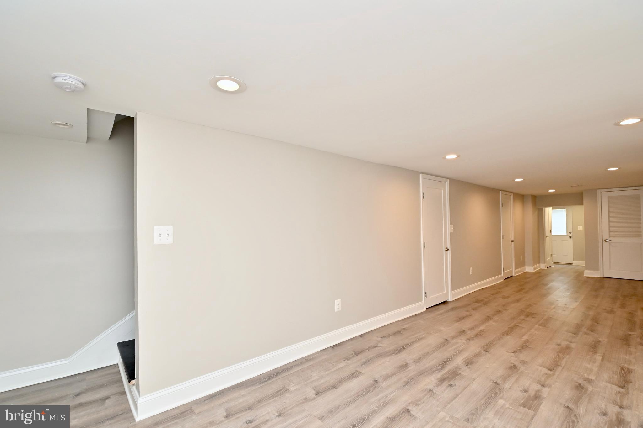 1103 MORSE STREET NE