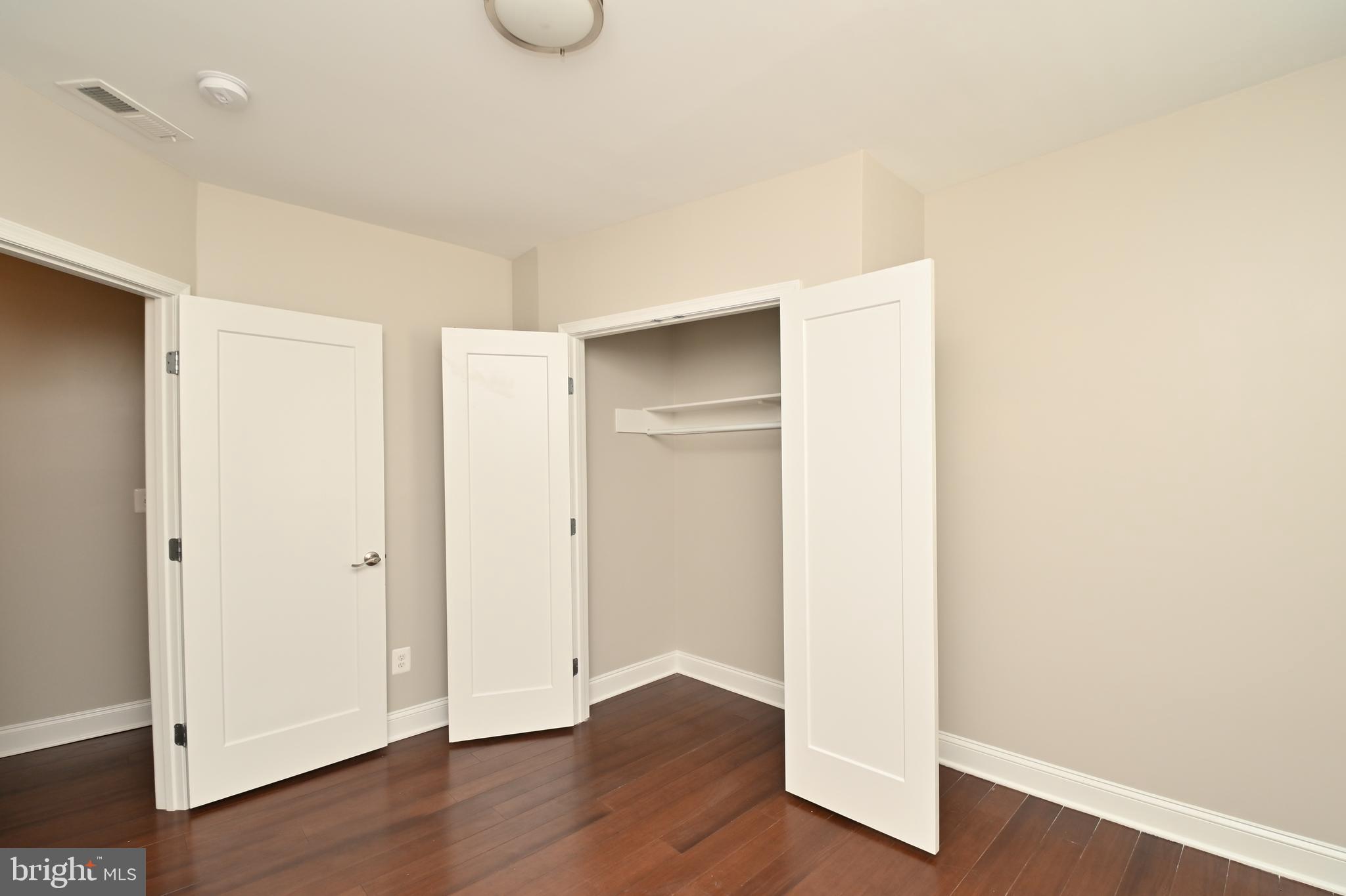 1103 MORSE STREET NE