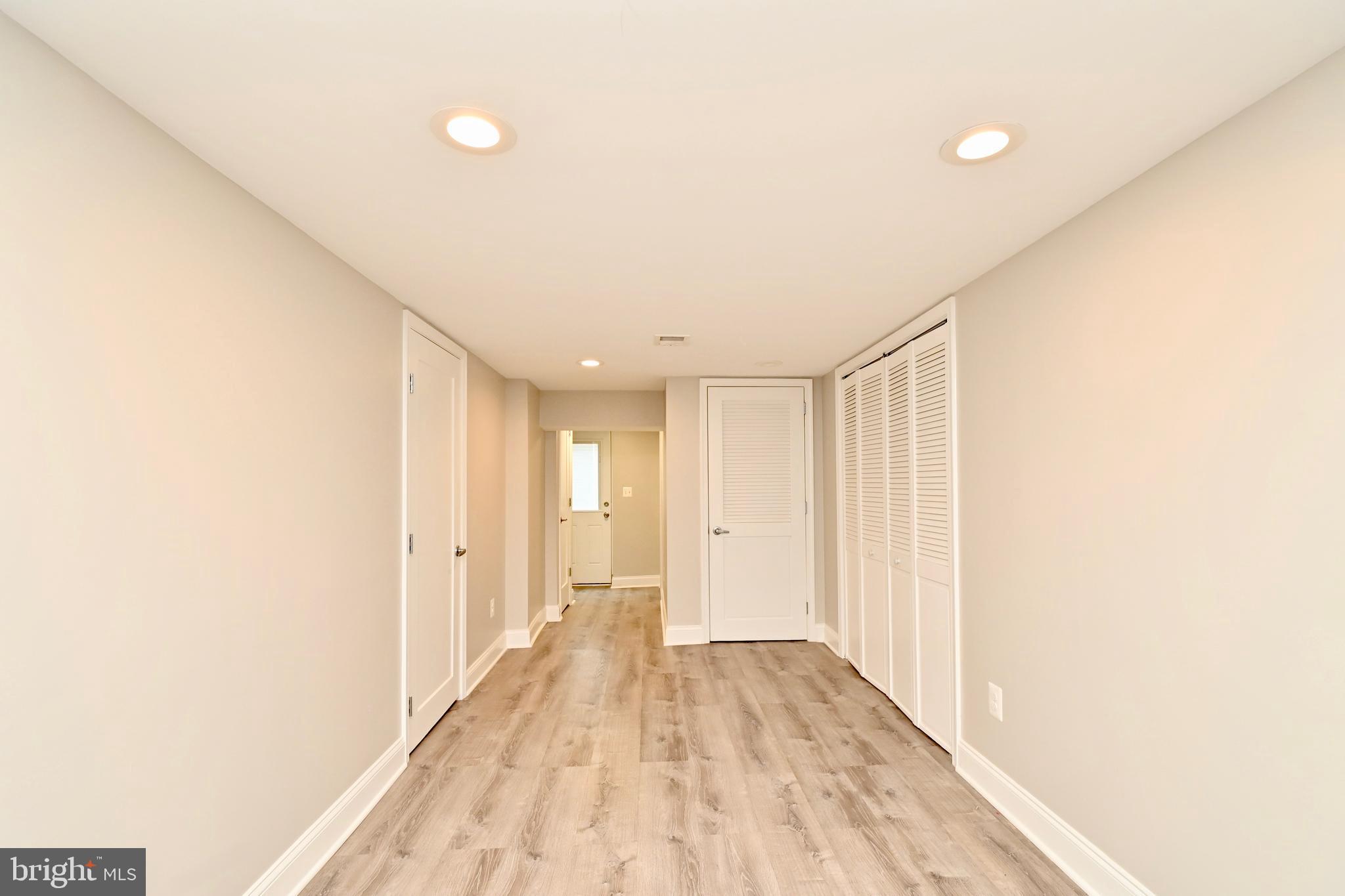 1103 MORSE STREET NE