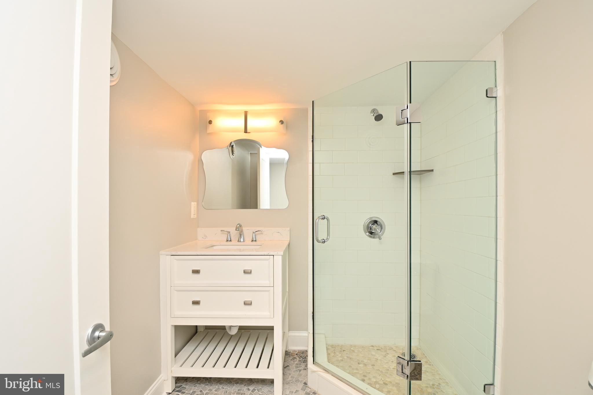 1103 MORSE STREET NE