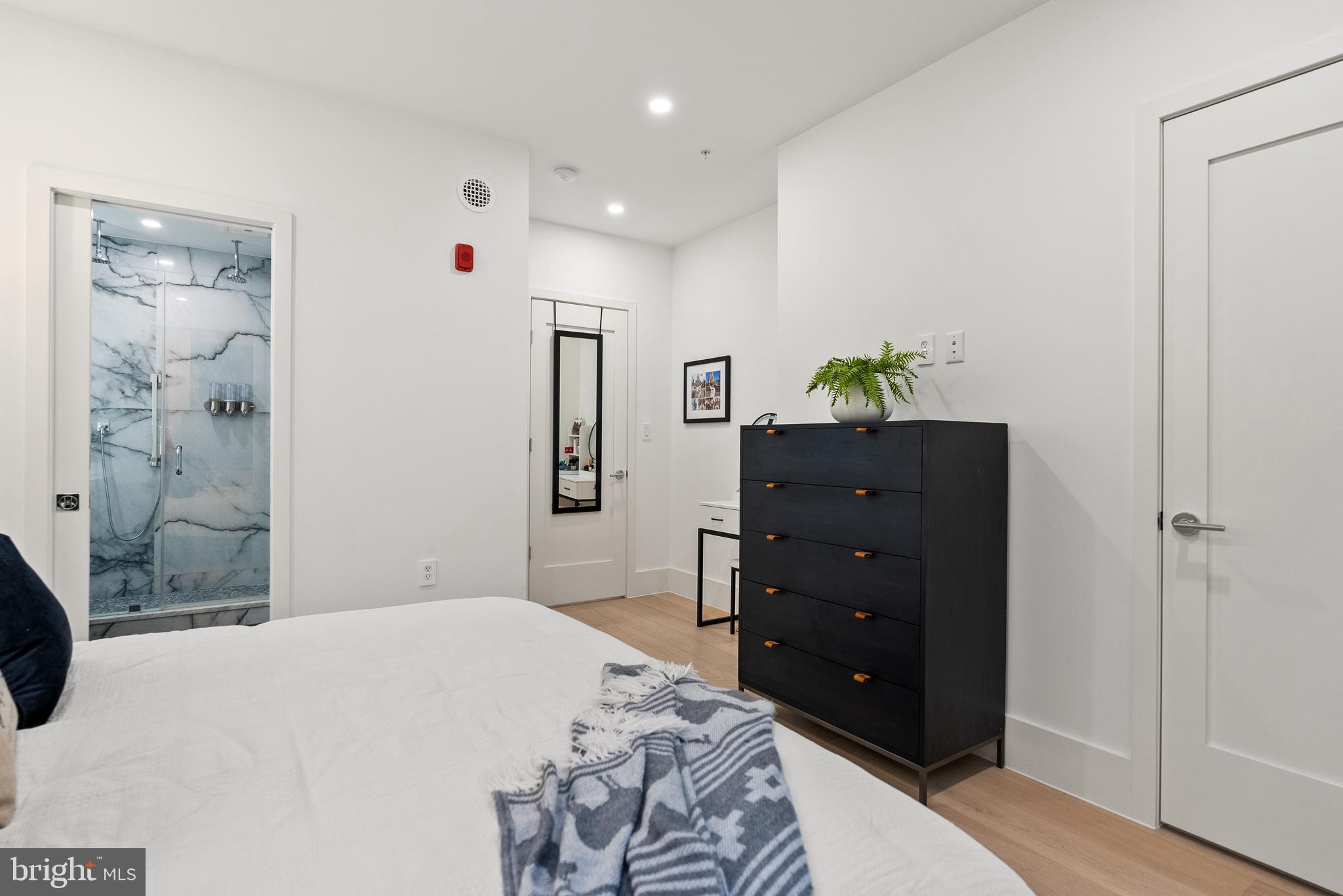 3219 WISCONSIN AVENUE NW 101