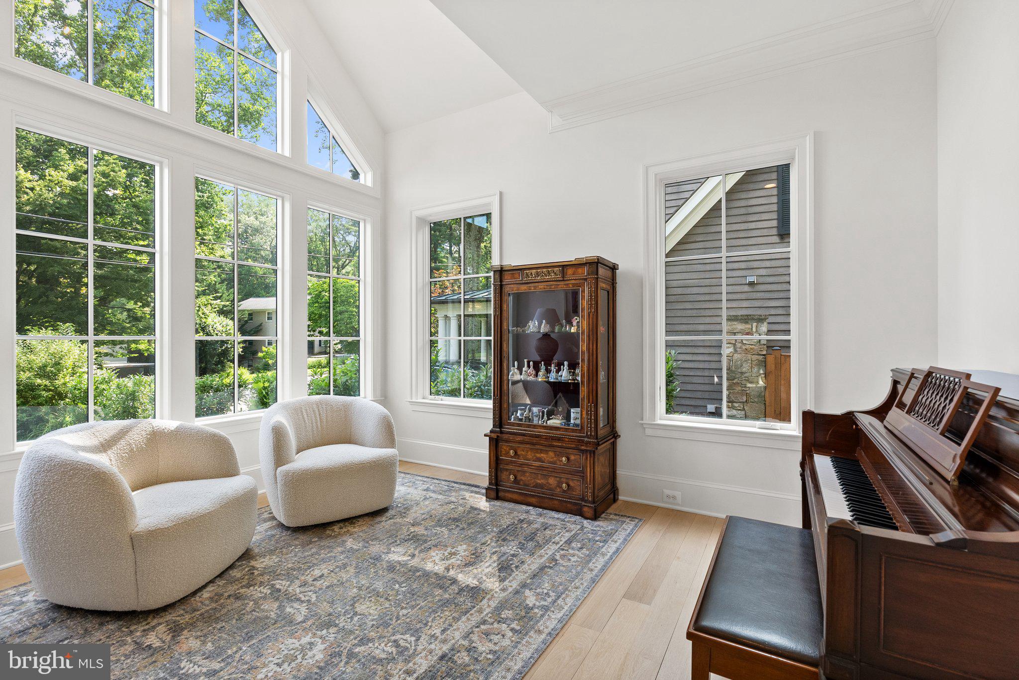 6213 DAHLONEGA ROAD