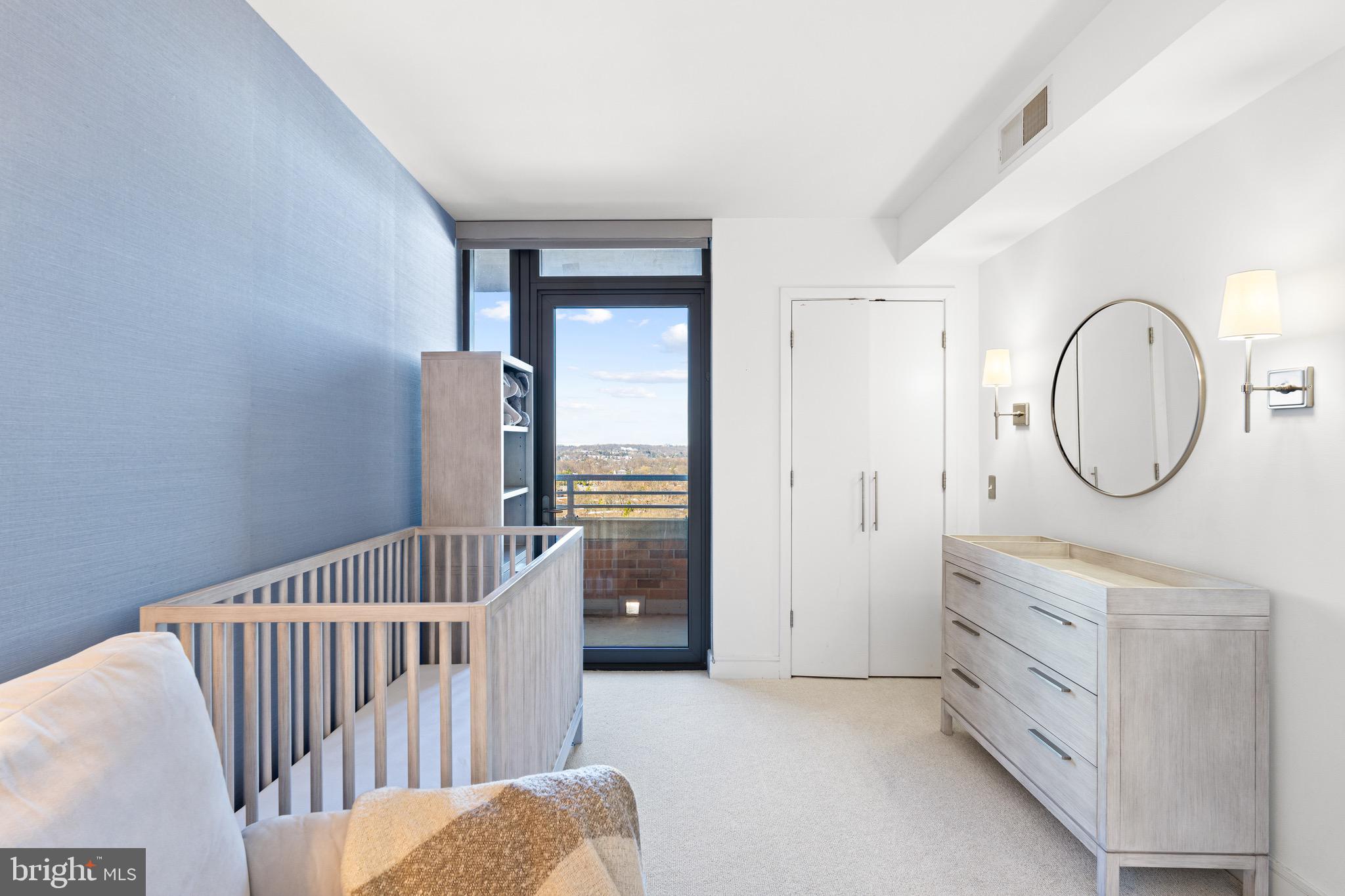 2001 15th St N #1414