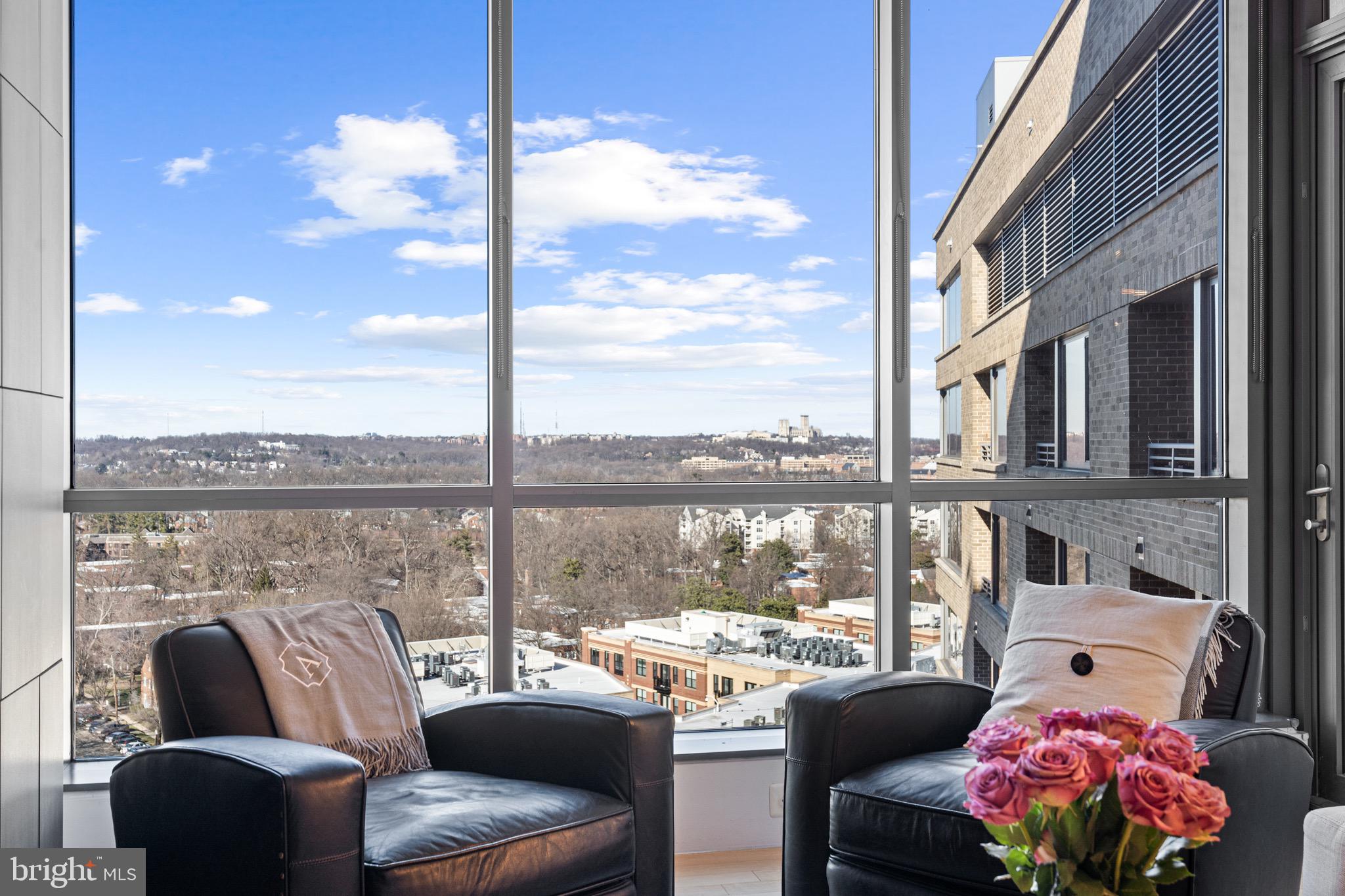 2001 15th St N #1414