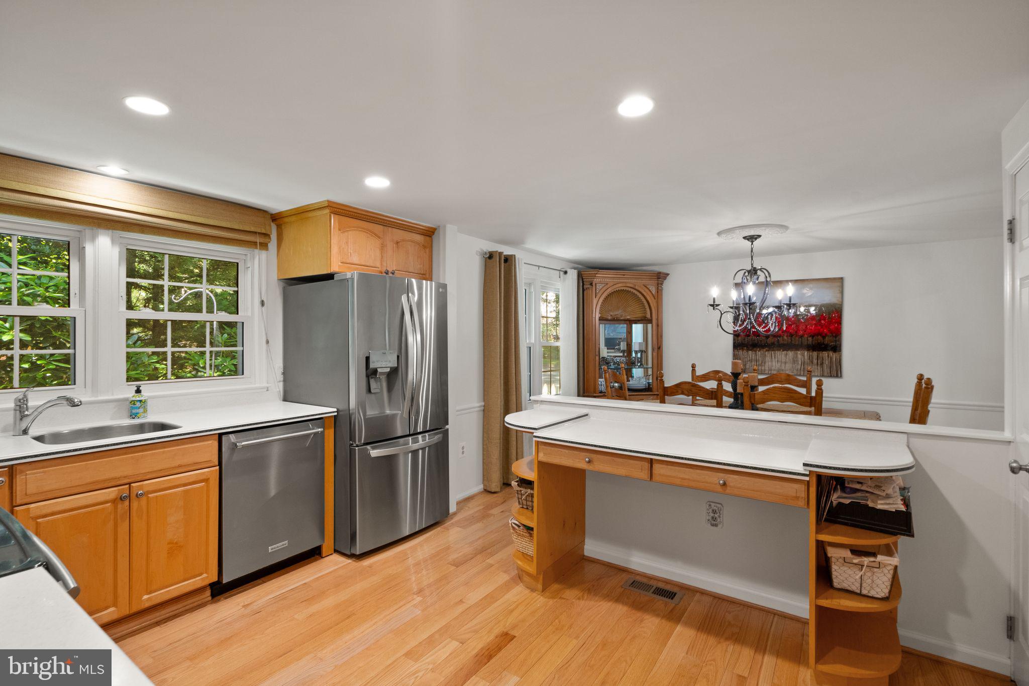 9817 New England Woods Ct