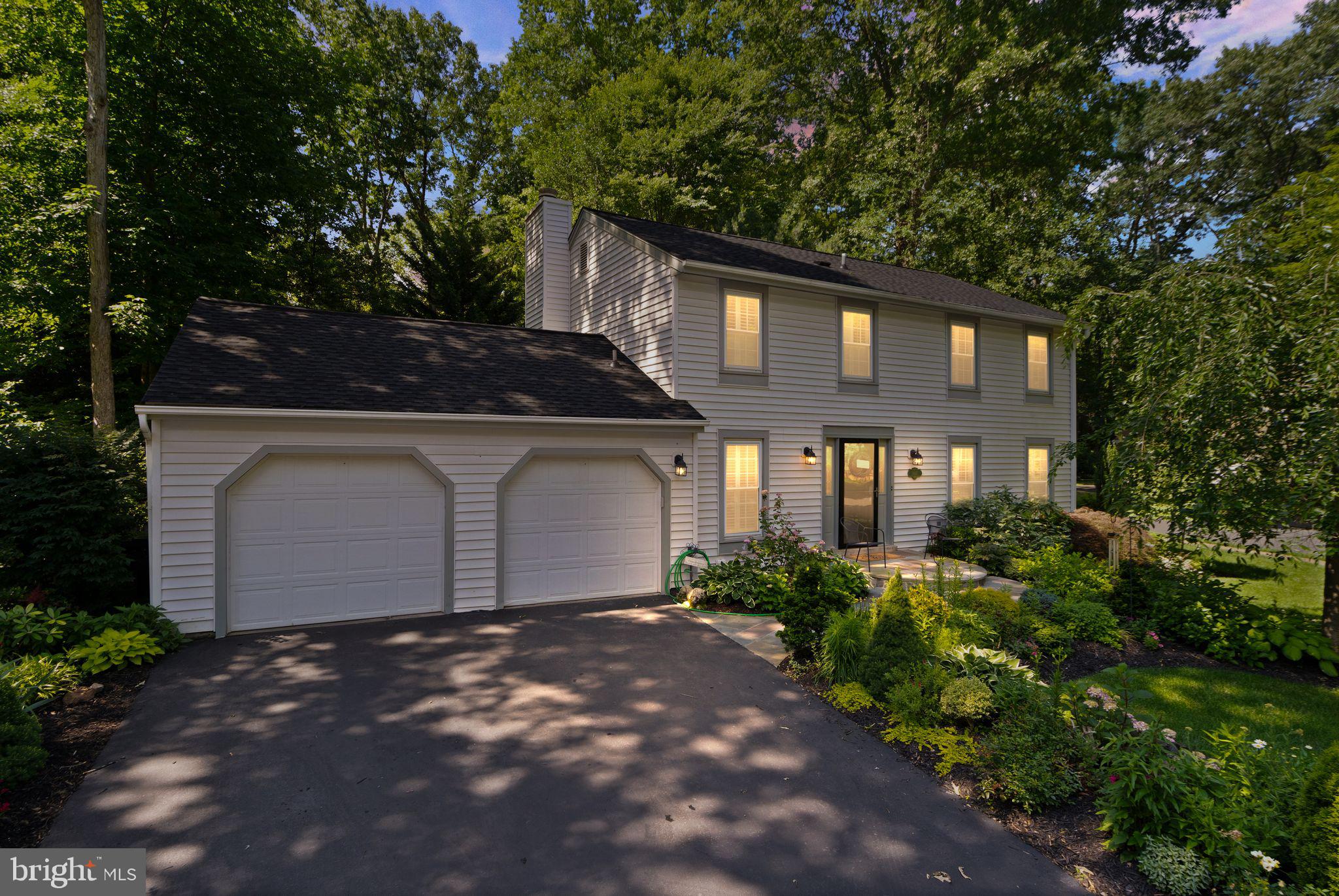 9817 New England Woods Ct