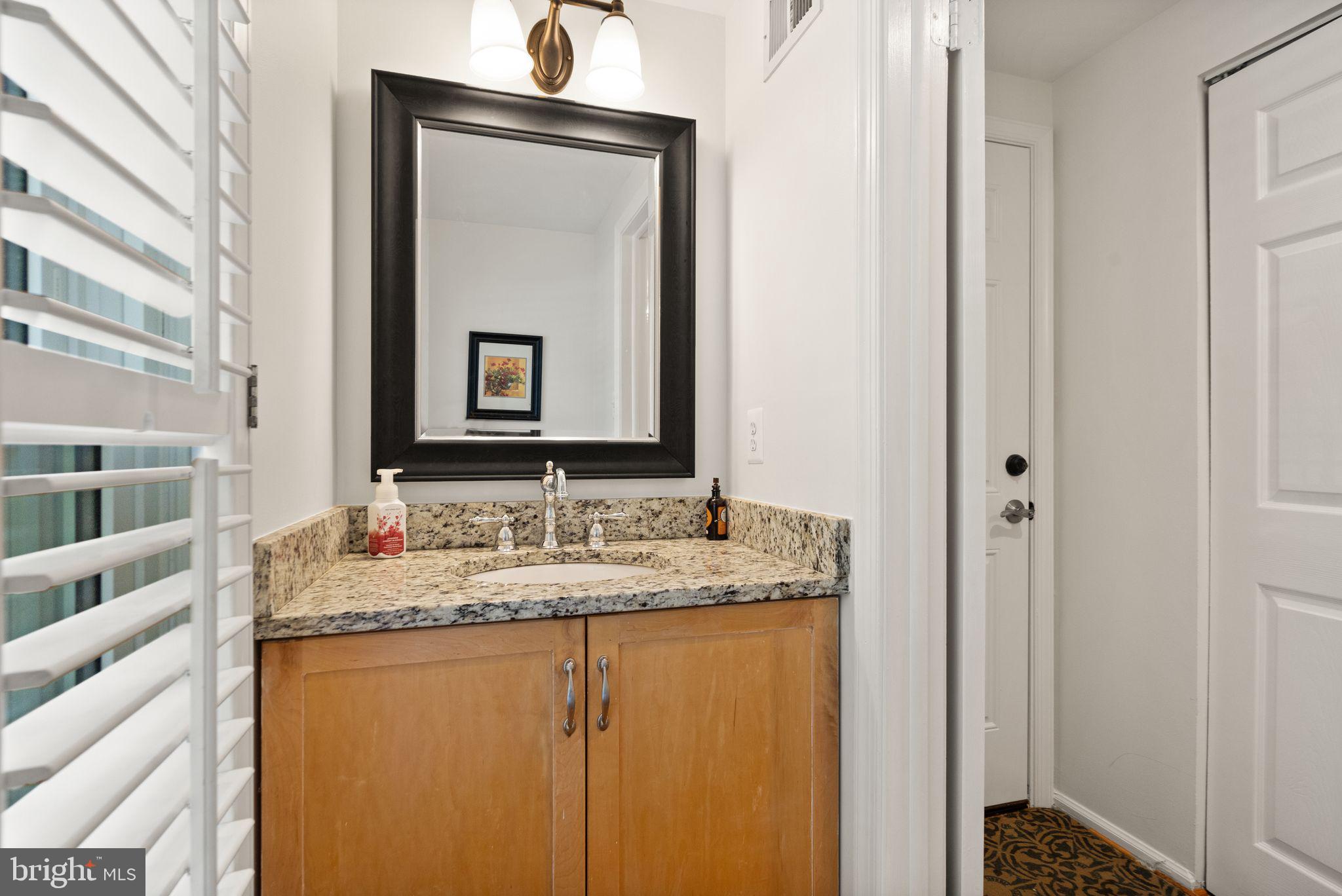 9817 New England Woods Ct