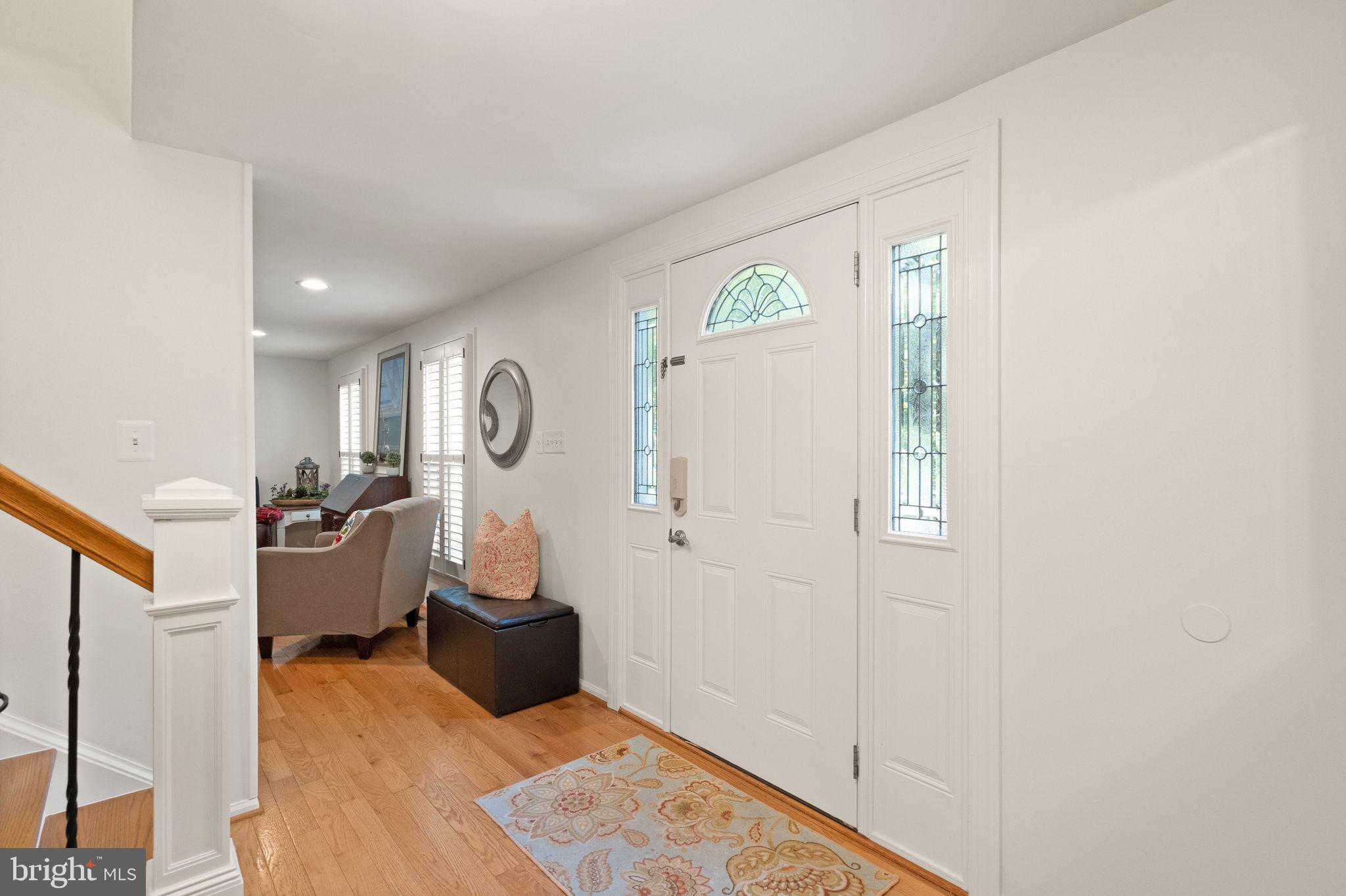 9817 New England Woods Ct