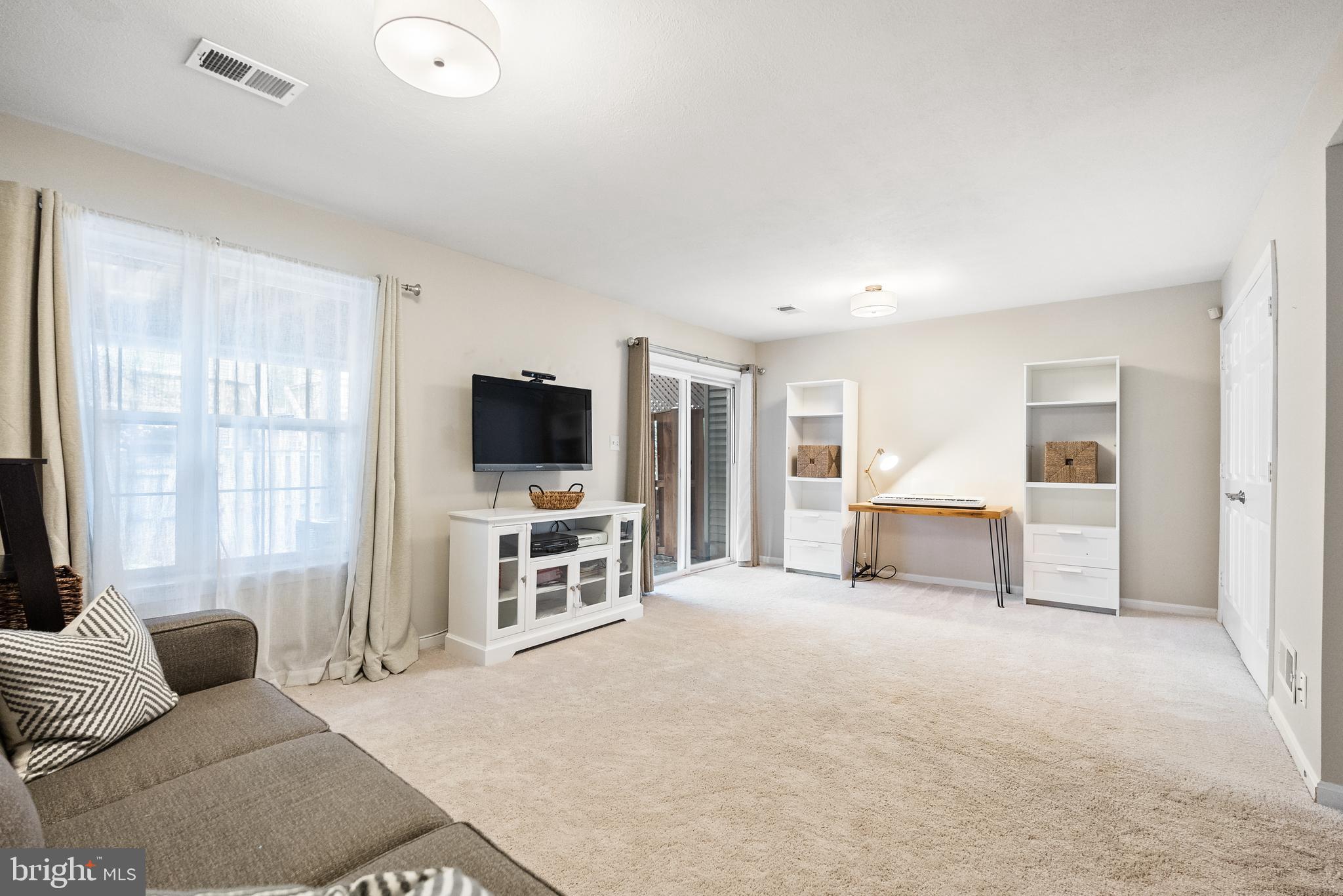 2902 Fairfax Metro Ln