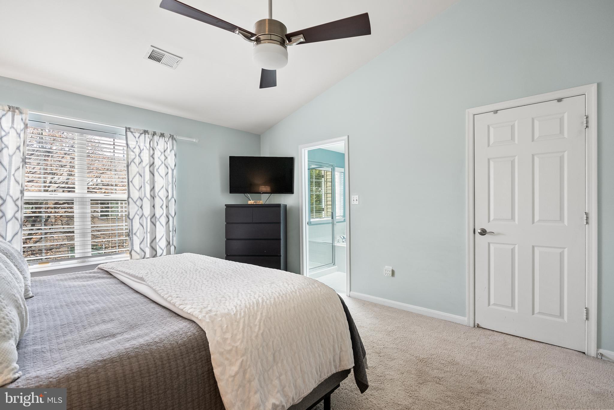 2902 Fairfax Metro Ln