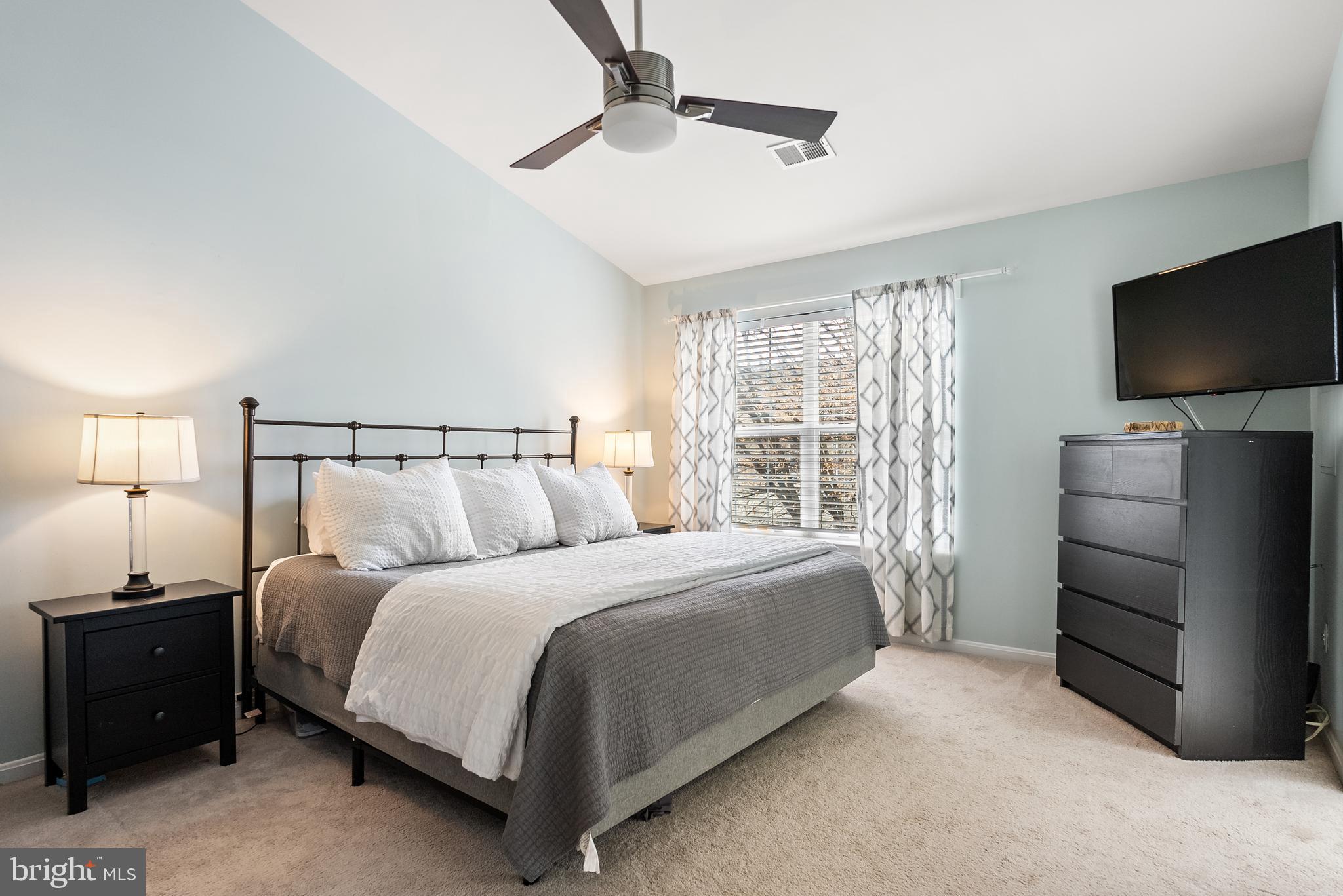 2902 Fairfax Metro Ln