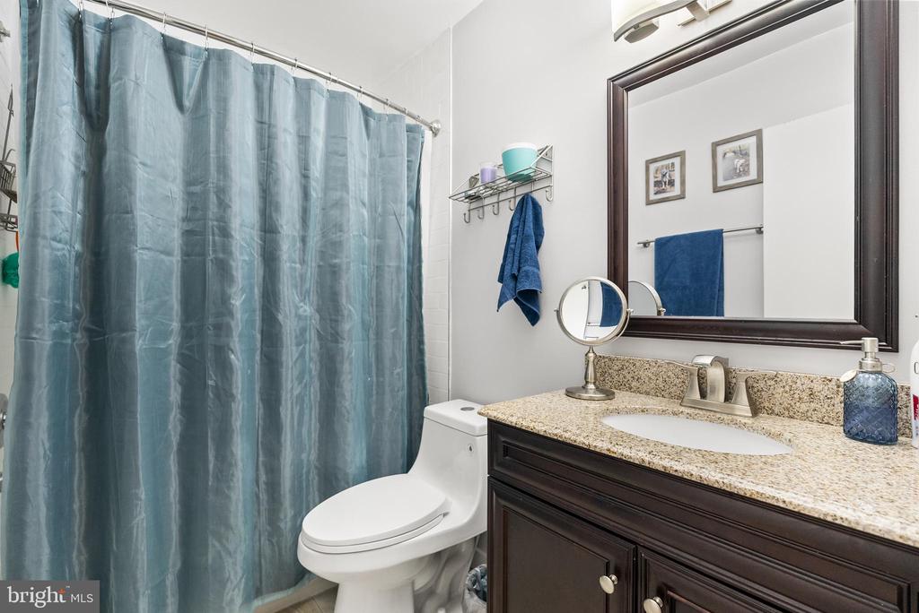 11512 Hearthstone Ct
