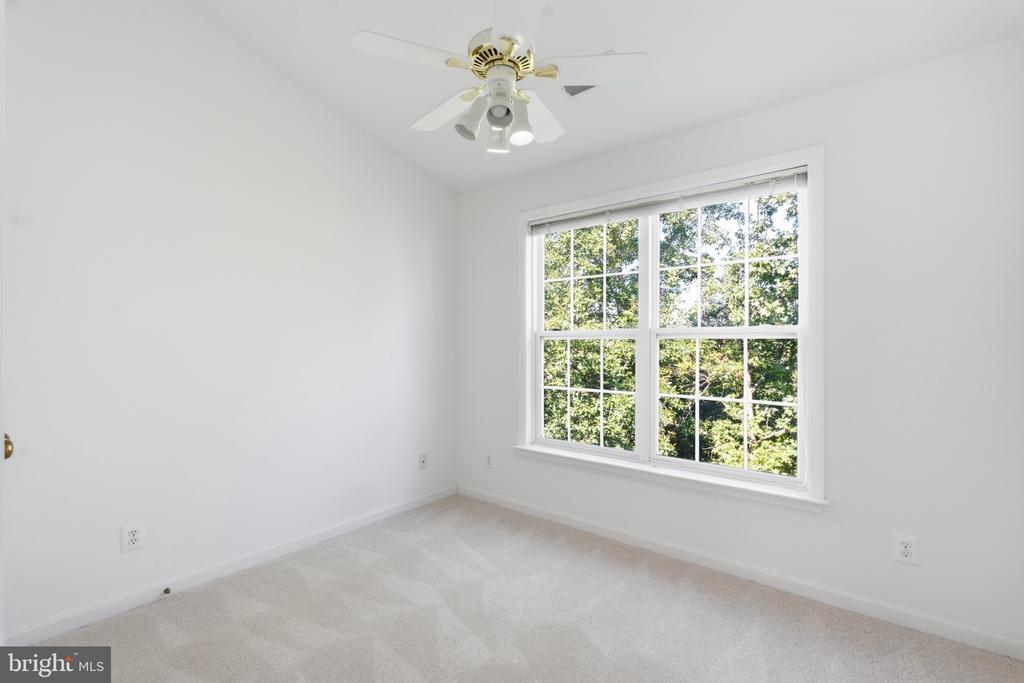 12880 FAIR VALLEY COURT