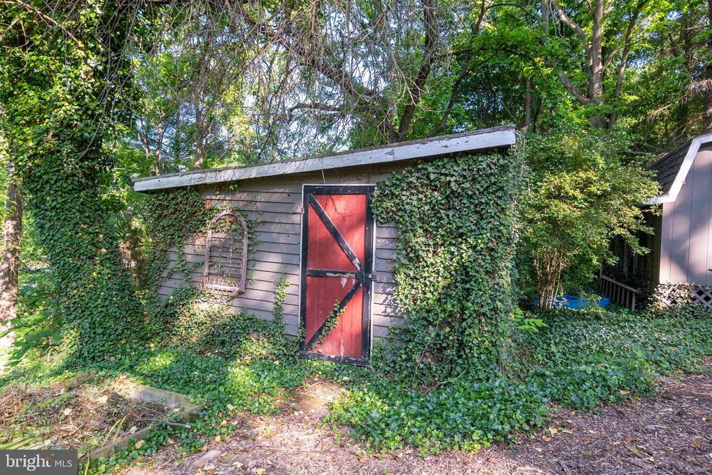 303 Orchard Dr