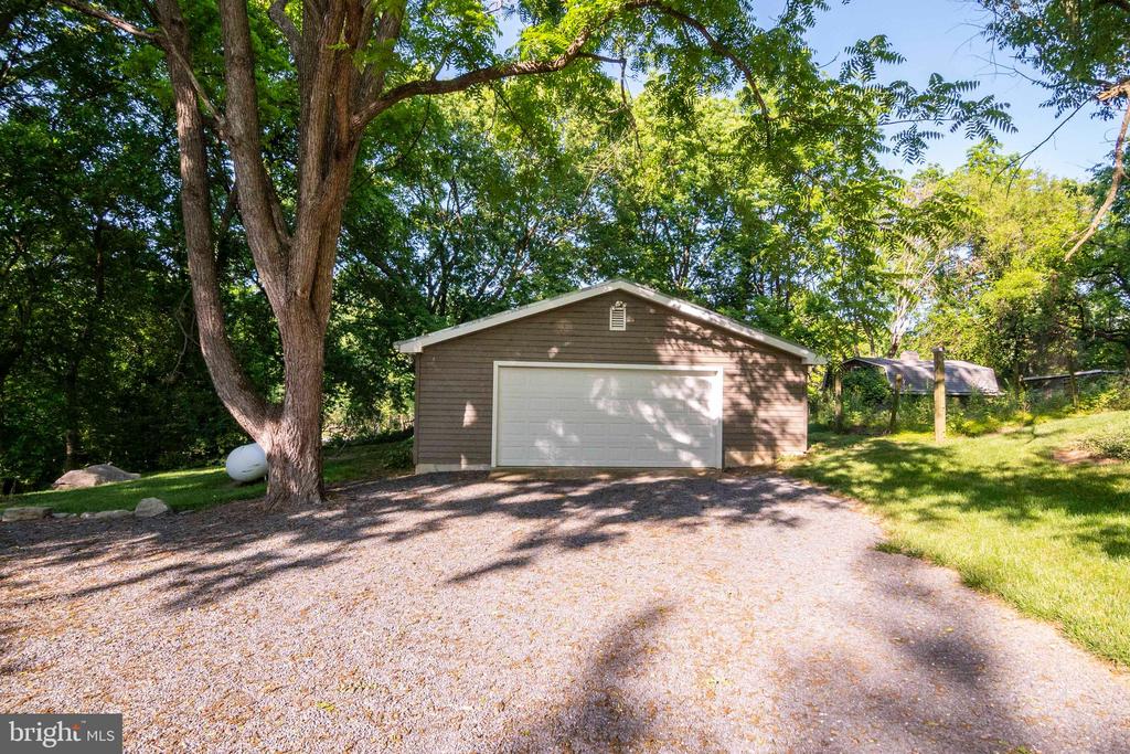 303 Orchard Dr
