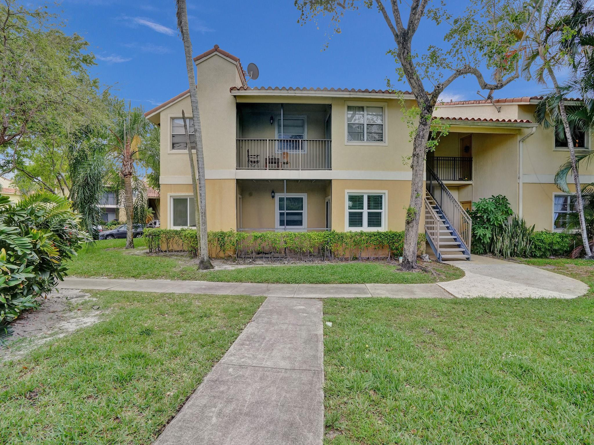 1235 SW 46th Ave 715