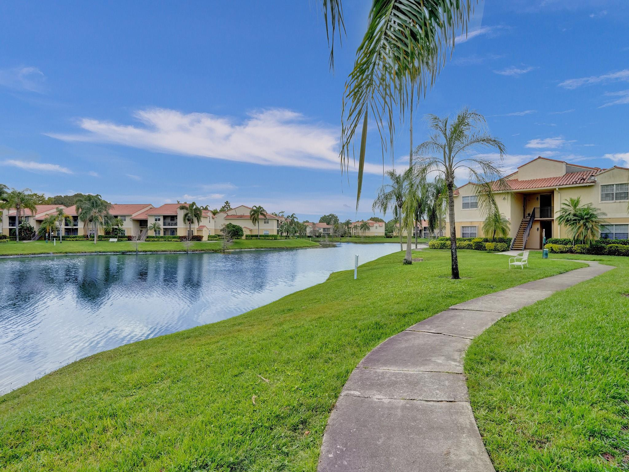 1235 SW 46th Ave 715