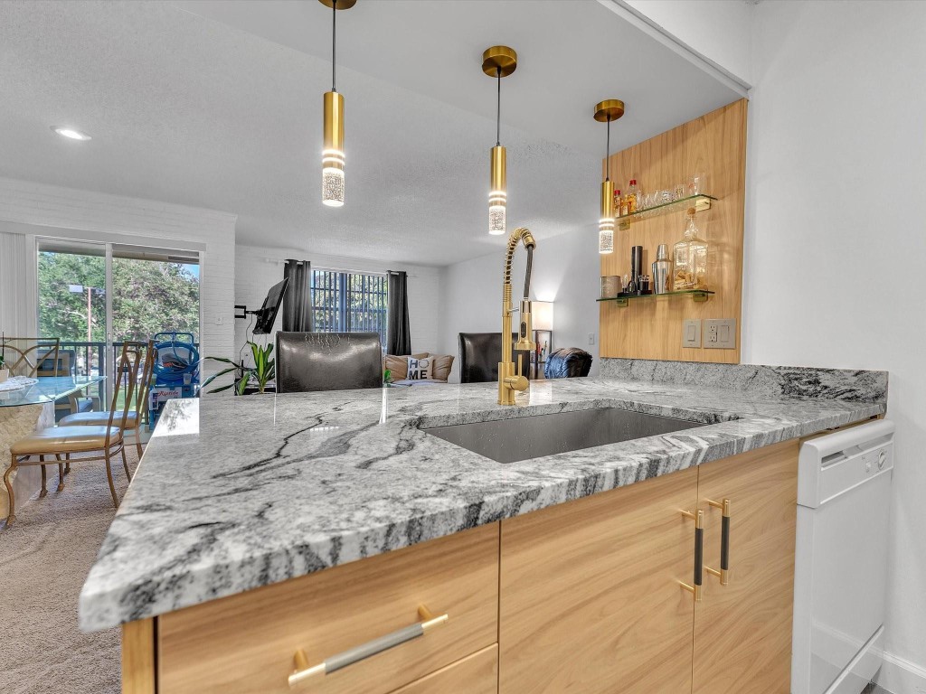 1283 SW 46th Ave 2602