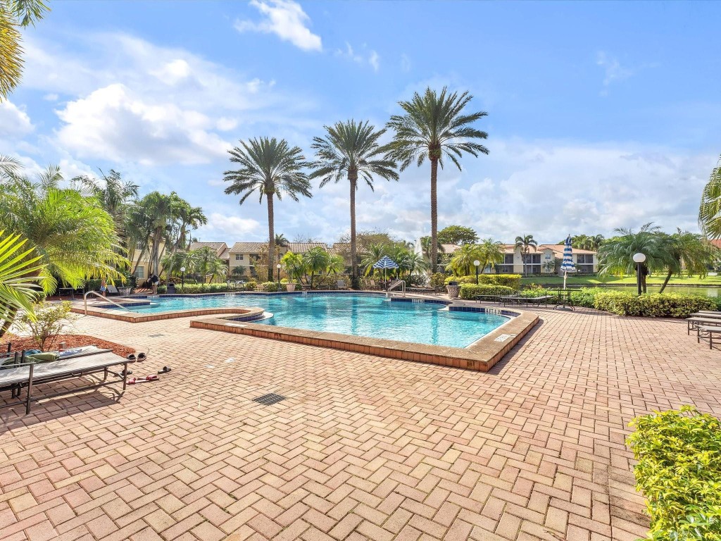 1283 SW 46th Ave 2602