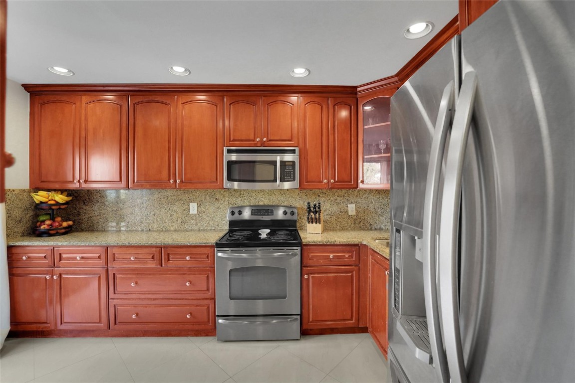 3635 N Carambola Cir 2869