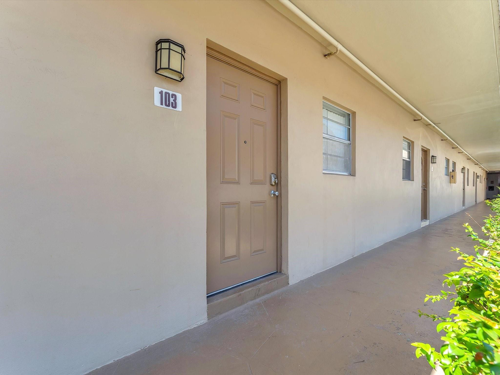 5061 W Oakland Park Blvd F103