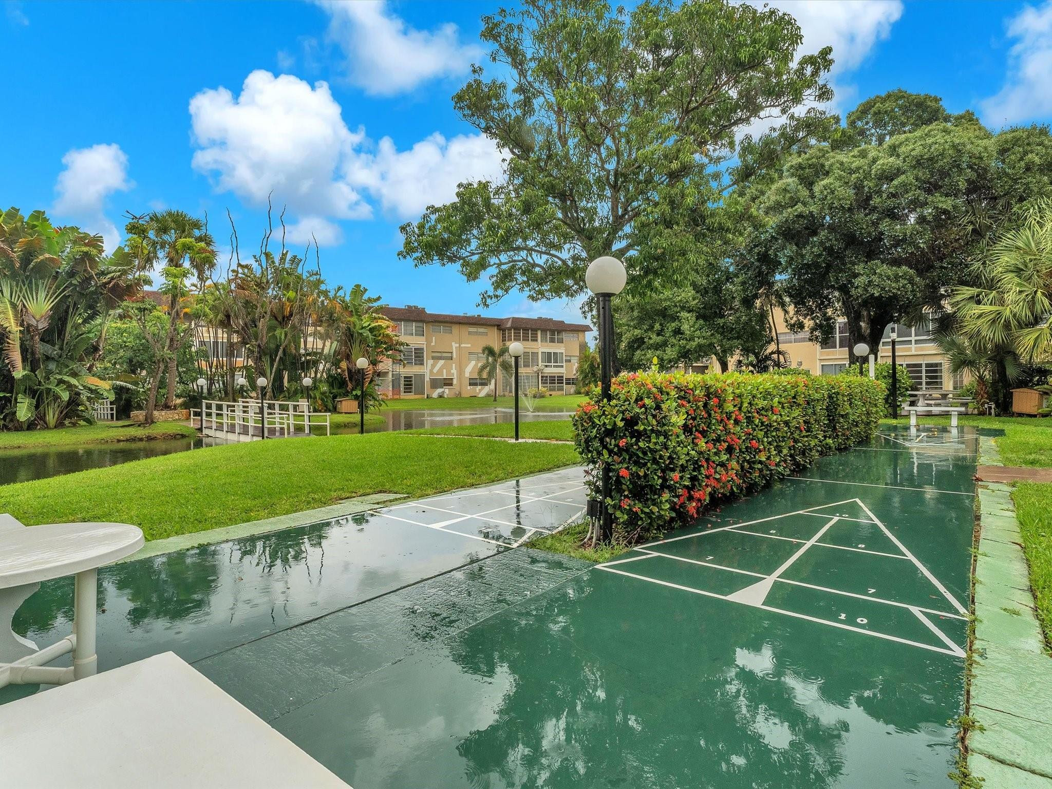 5061 W Oakland Park Blvd F103