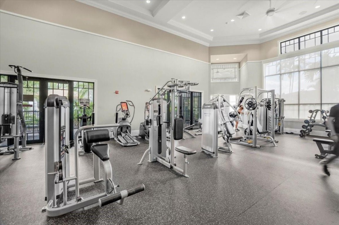 9010 E Watercrest Cir