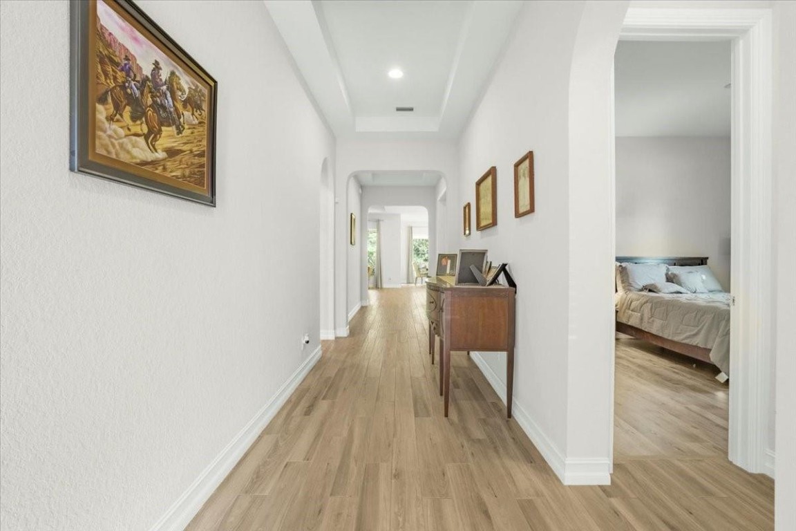 9010 E Watercrest Cir