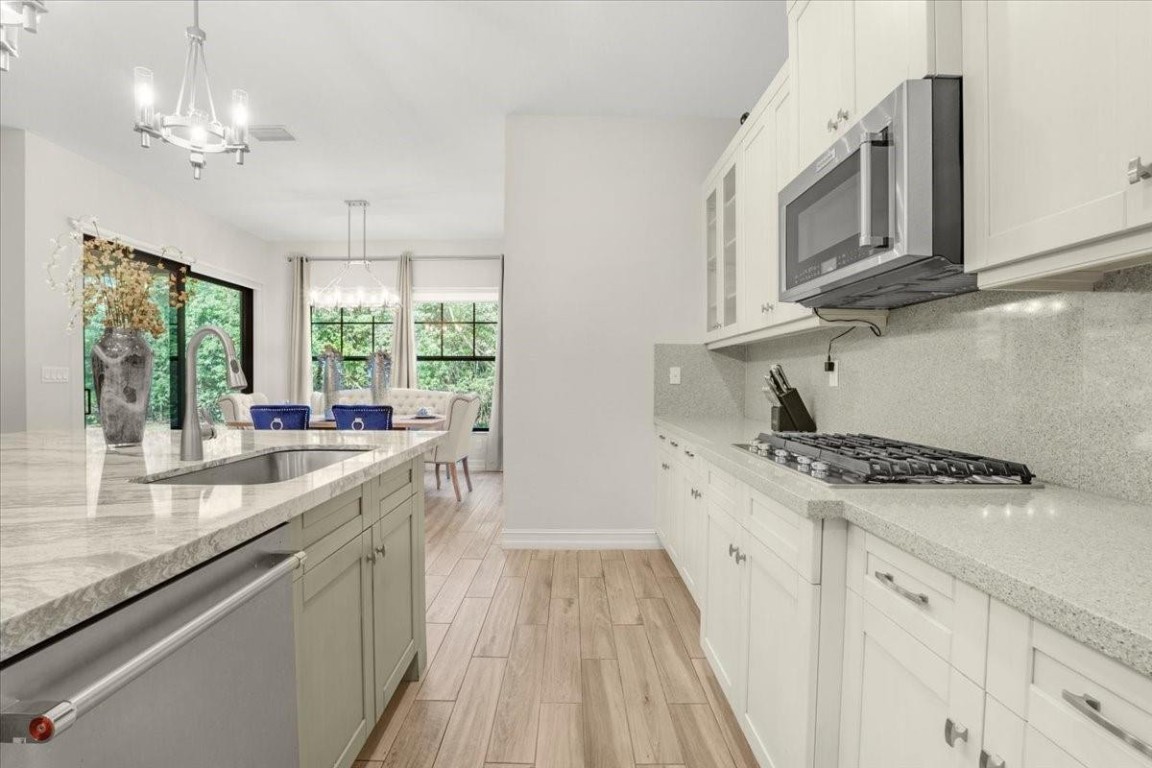 9010 E Watercrest Cir