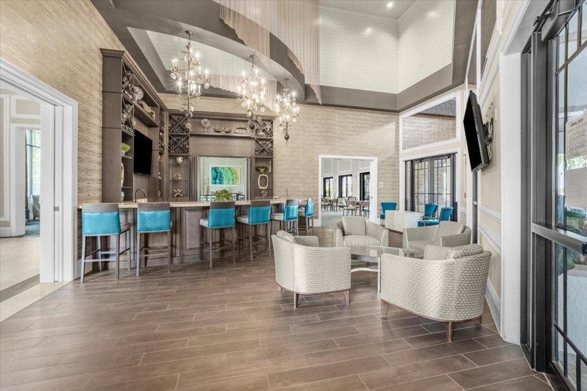 9010 E Watercrest Cir