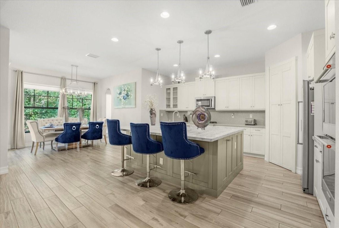 9010 E Watercrest Cir