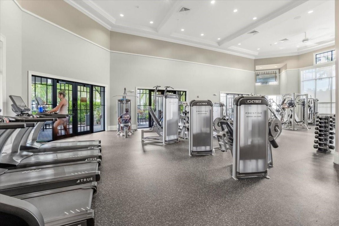 9010 E Watercrest Cir